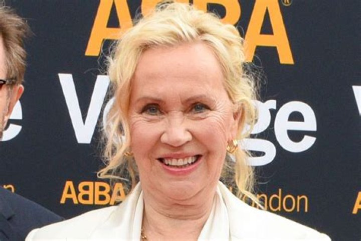 Agnetha F&auml;ltskog Smoking: A Deep Dive into the Life of an ABBA Legend