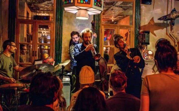 Exploring Eduardo Franco's Height and Personal Journey