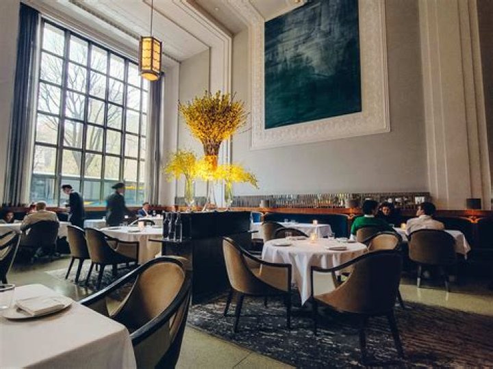 Exploring the Exquisite Eleven Madison Park Menu: A Culinary Delight