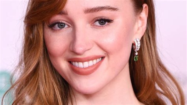 Phoebe Dynevor Net Worth: A Deep Dive into the Rising Star's Wealth