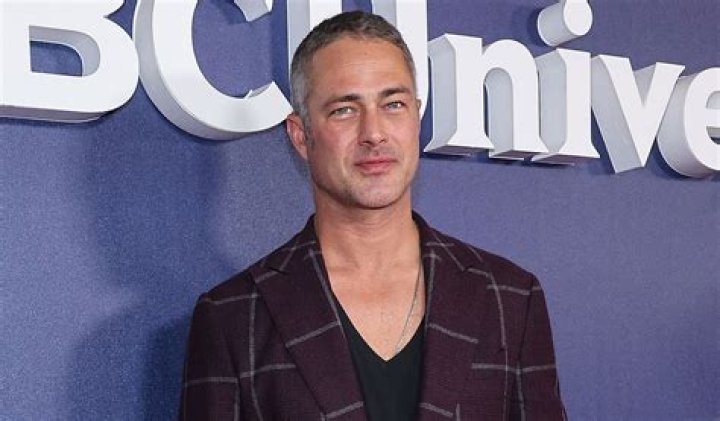 Taylor Kinney Net Worth 2023: A Closer Look at the Life and Wealth of the "Chicago Fire" Star