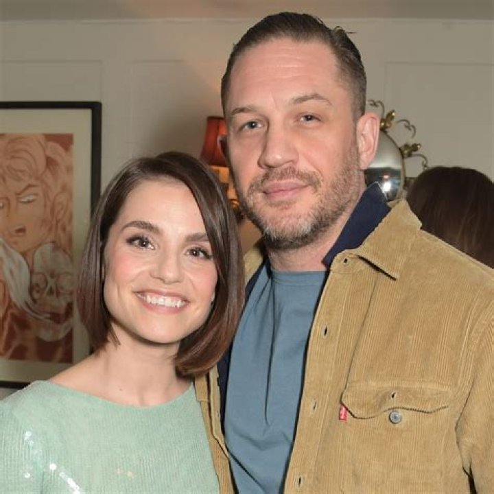 Unraveling the Life of Tom Hardy's Wife: A Glimpse into Their Love Story