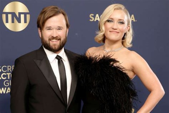 Unveiling the Net Worth of Haley Joel Osment: A Deep Dive into His Wealth and Career