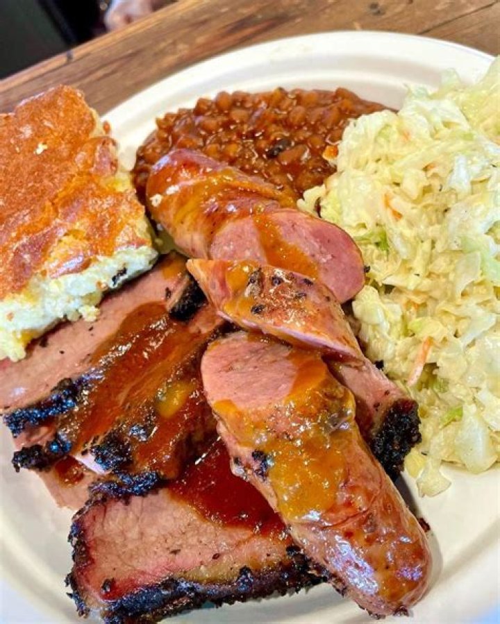 Willard's BBQ Chantilly: A Culinary Delight in the Heart of Virginia